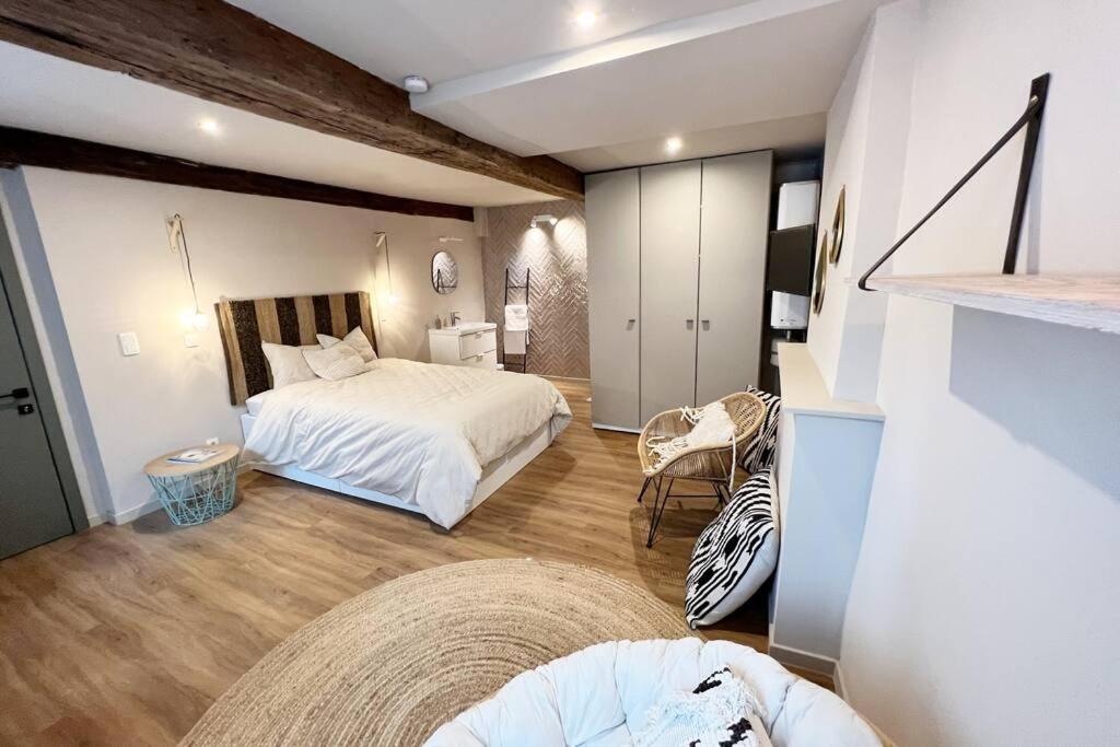 Holiday home Maison Avec 4 & Rooftop En Plein Centre - Place Saint Paul Liege