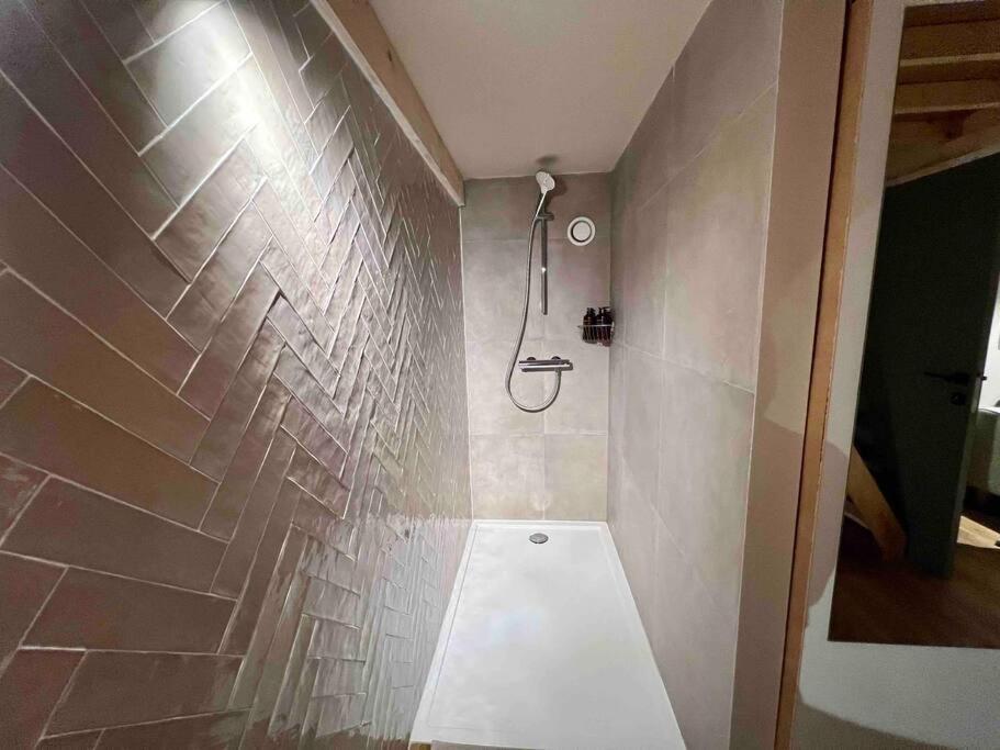 Holiday home Maison Avec 4 & Rooftop En Plein Centre - Place Saint Paul