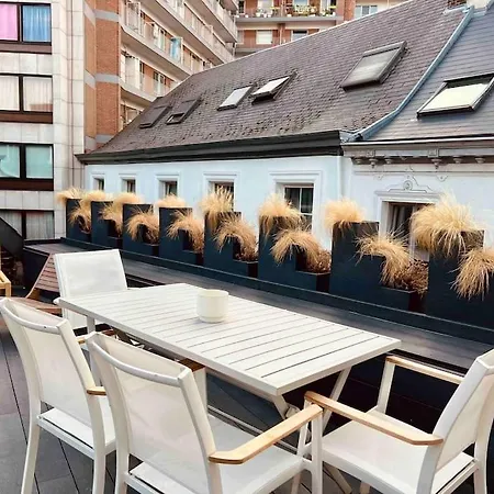 Maison Avec 4 Suites & Rooftop En Plein Centre Ville - Place Saint Paul Liege Exterior photo